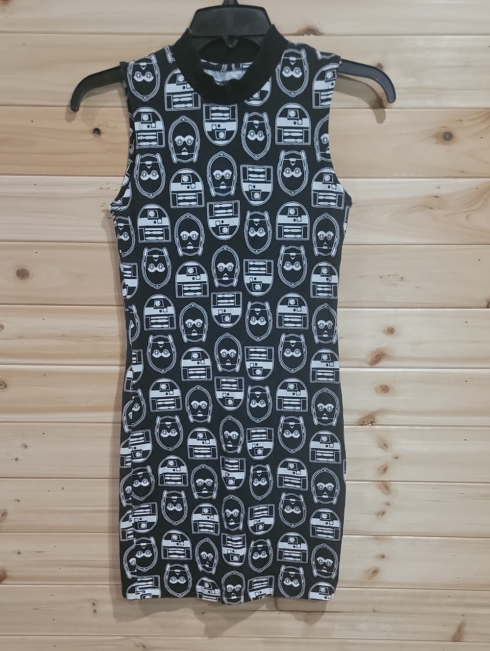 Womans Star Wars Printed Sleeveless Mini Dress Small